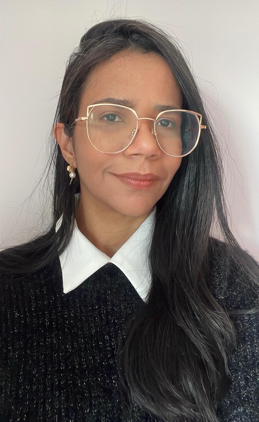 Priscila Alves - Advogada